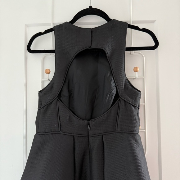 Tibi black Simona structured origami mini dress - size 0 (XS) - Picture 5 of 5